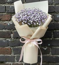 Букет цветов из:  Гипсофила в Киевском