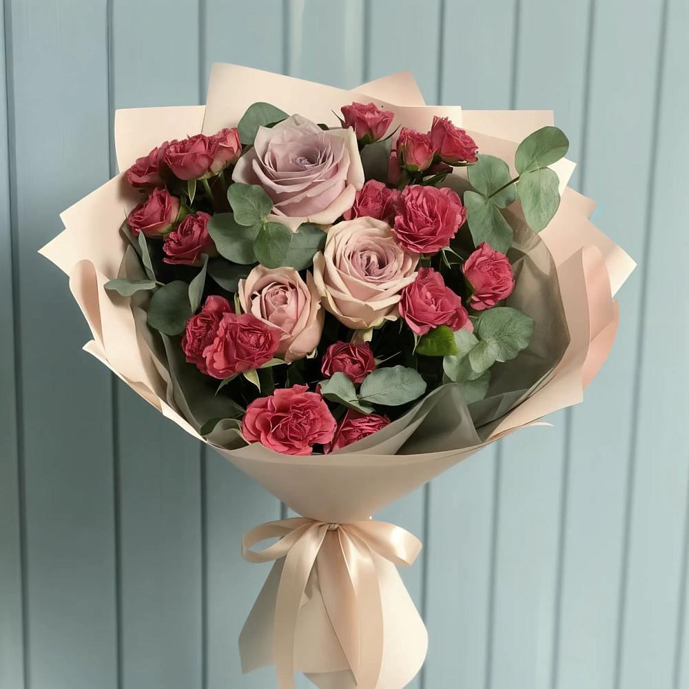 Букет цветов из: Гвоздики и Розы в Киевском