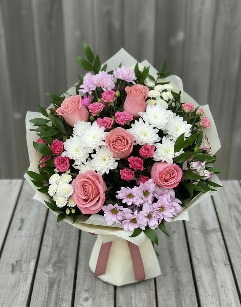 Букет цветов из: Альстромерии, Гвоздики, Розы и Хризантемы в Киевском
