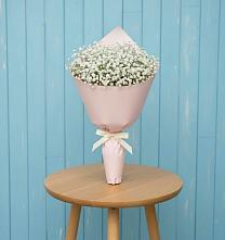 Букет цветов из:  Гипсофила в Киевском