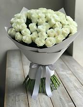 Букет 35 Белых роз в Киевском