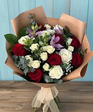 Букет цветов из:  Розы и Альстромерии #REPLACE_PRED# Киевском