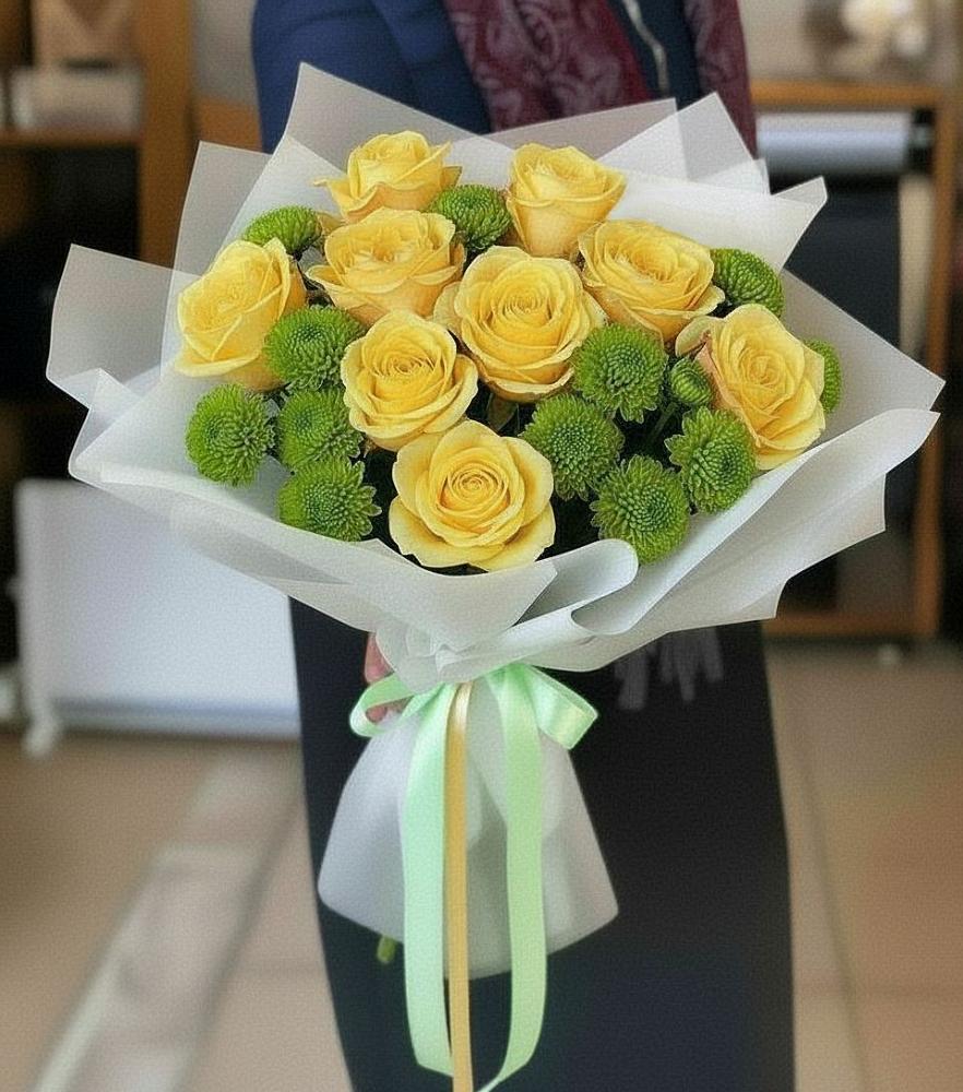 Букет цветов из: Хризантемы и Розы в Киевском