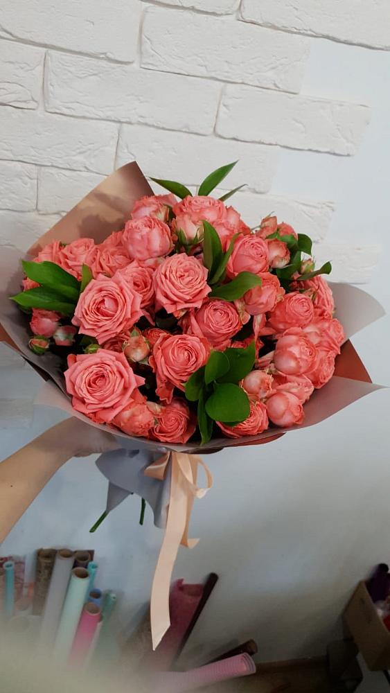 Букет цветов из: Розы в Киевском