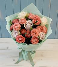 Букет цветов из:  Розы в Киевском