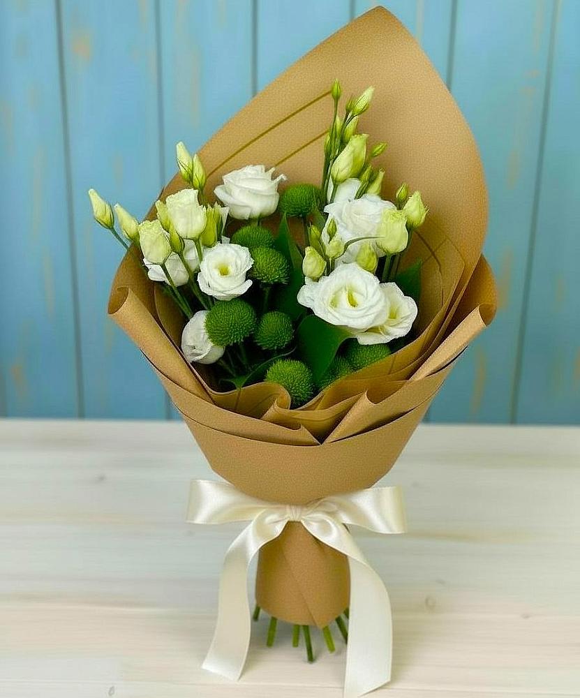 Букет цветов из: Хризантемы и Лизиантусы в Киевском