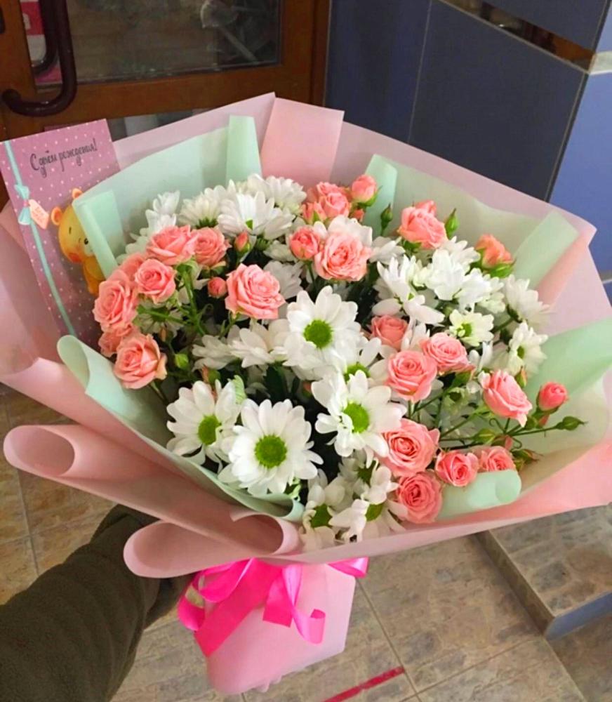 Букет цветов из: Розы и Хризантемы в Киевском