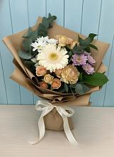 Букет цветов из:  Герберы и Хризантемы в Киевском