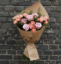 Букет цветов из:  Розы в Киевском