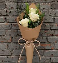 Букет цветов из:  Розы в Киевском