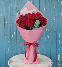 Букет цветов из:  Розы в Киевском