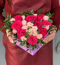 Цветочная композиция из Розы в коробке #REPLACE_PRED# Киевском