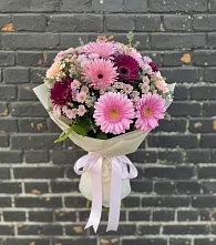 Букет цветов из:  Герберы и Хризантемы в Киевском
