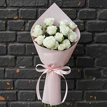 Букет цветов из:  Розы #REPLACE_PRED# Киевском