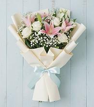 Букет цветов из:  Лилии в Киевском