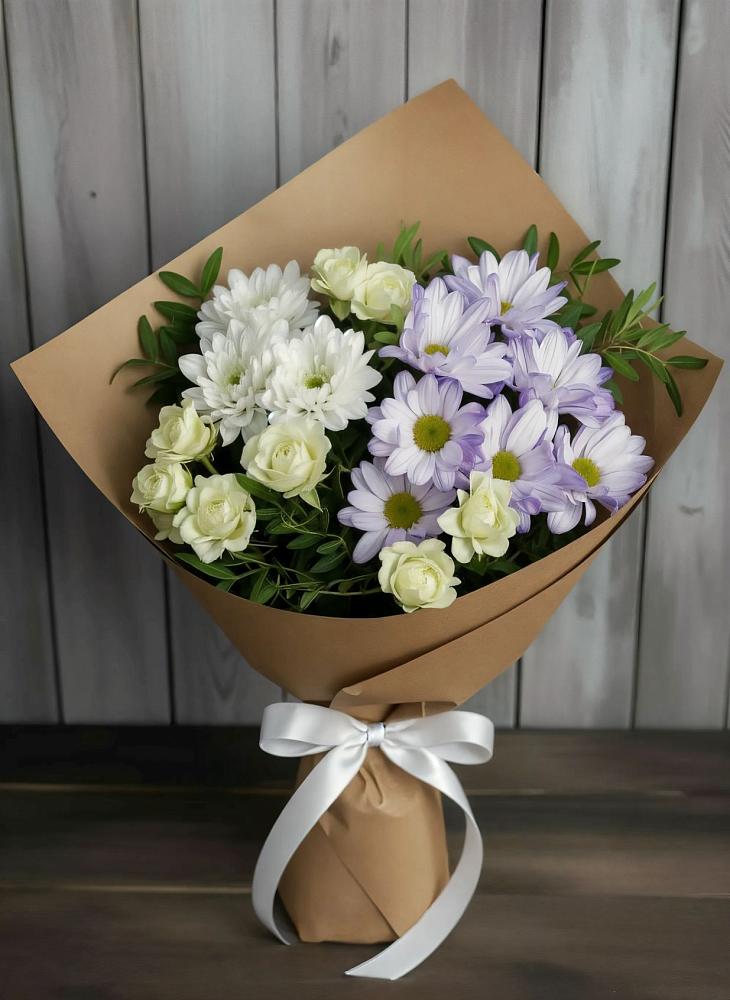 Букет цветов из: Хризантемы и Розы в Киевском