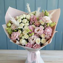 Букет цветов из:  Альстромерии и Розы в Киевском